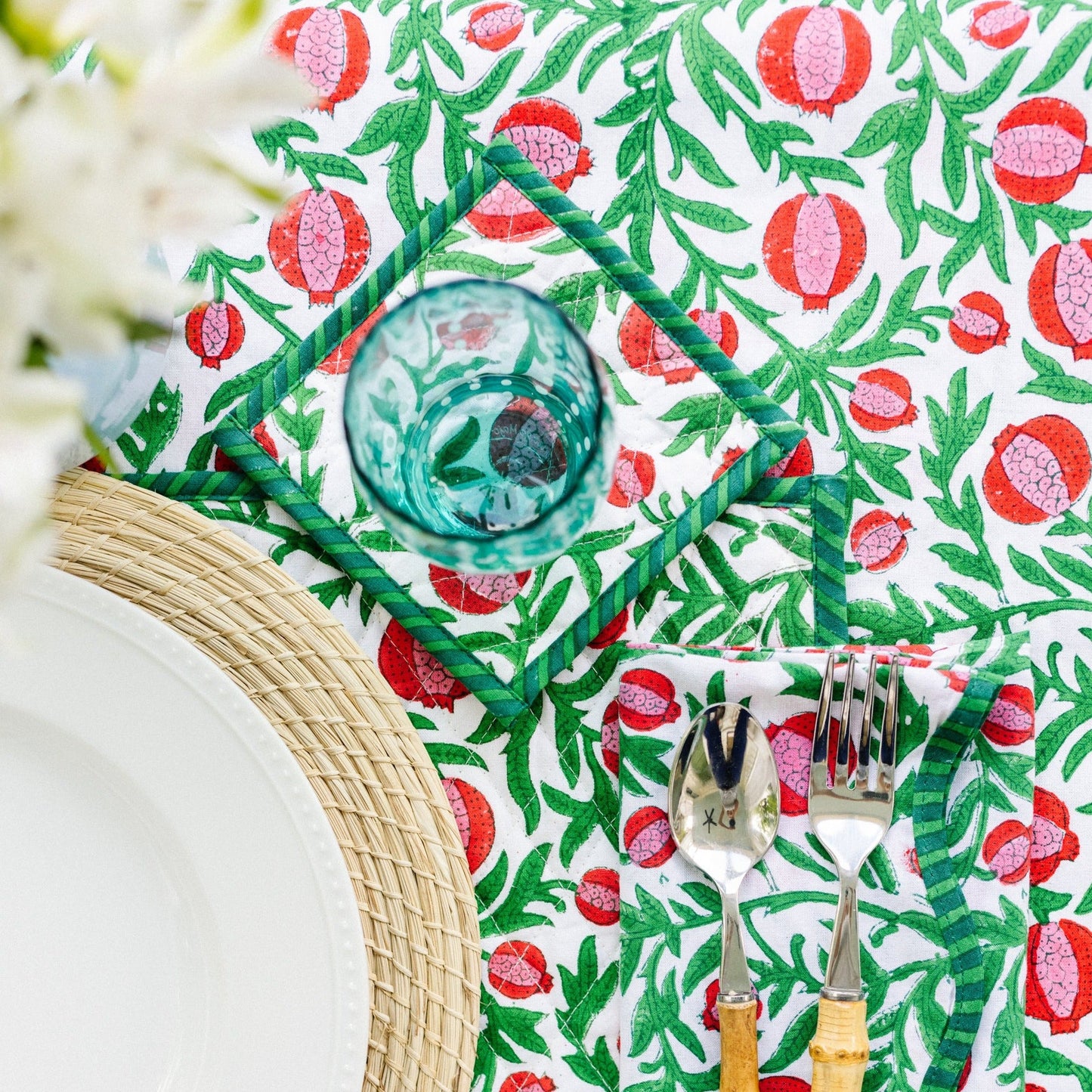 Winter Gala 86" Round Tablecloth
