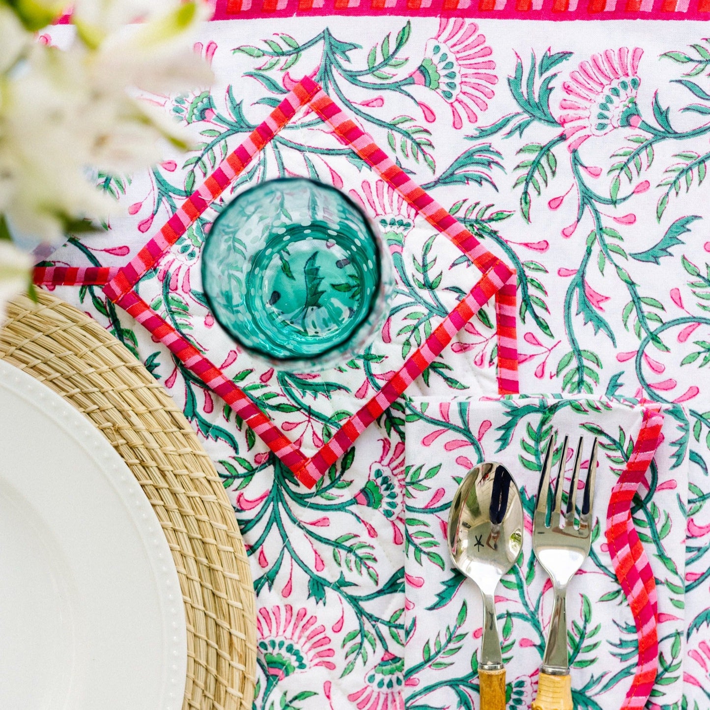 Joyeaux Tablecloth