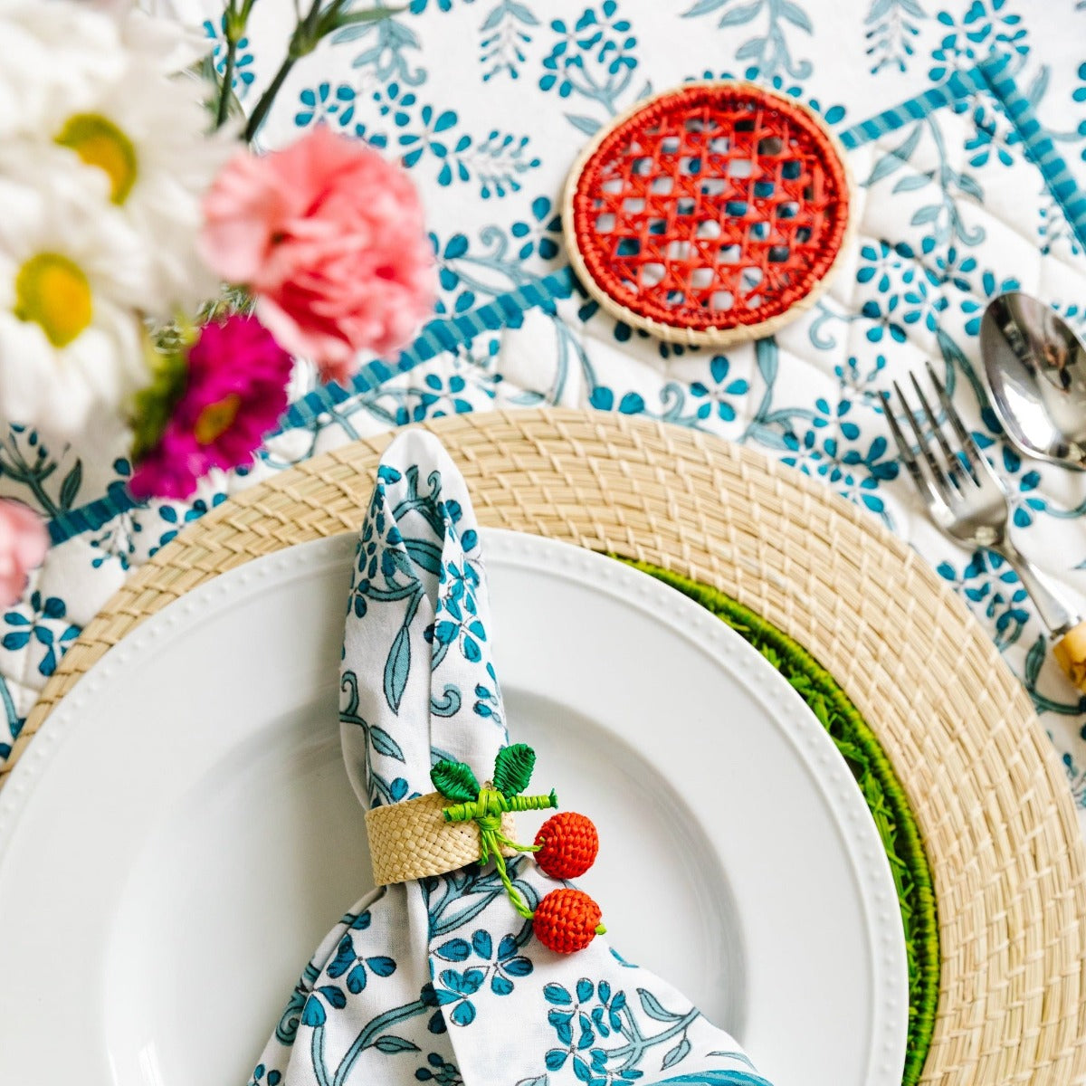 Sanibel 86" Round Tablecloth