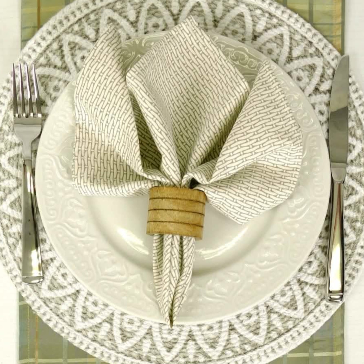 basketweave cloth napkins neutral