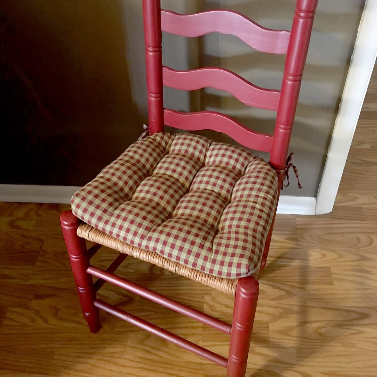 Check Red and Tan Kitchen Chair Pads | Barnett Home Decor | Red & Tan