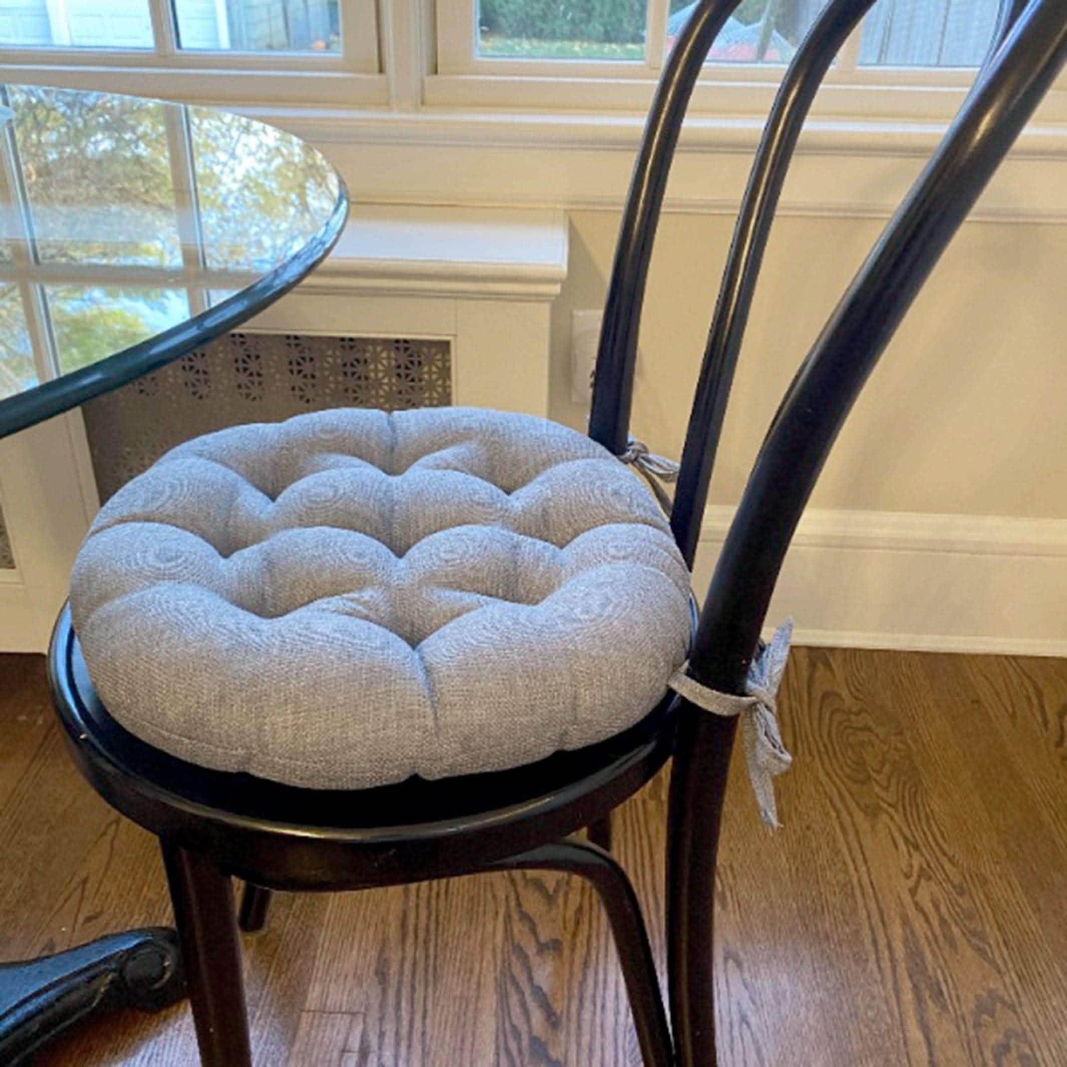 Grey Round Cushion Pads with tiesr