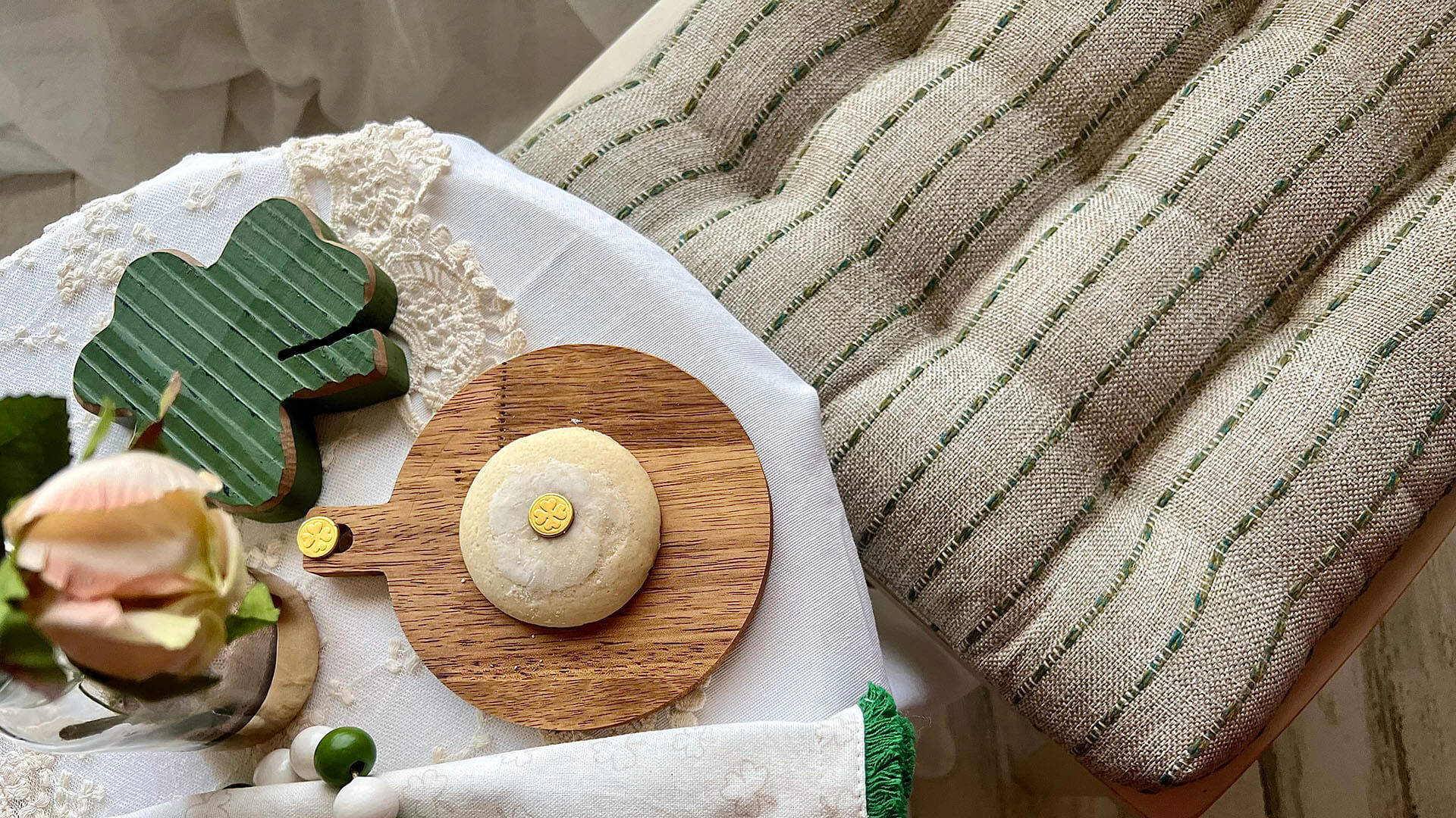 green striped cushion with st patricks tablescape
