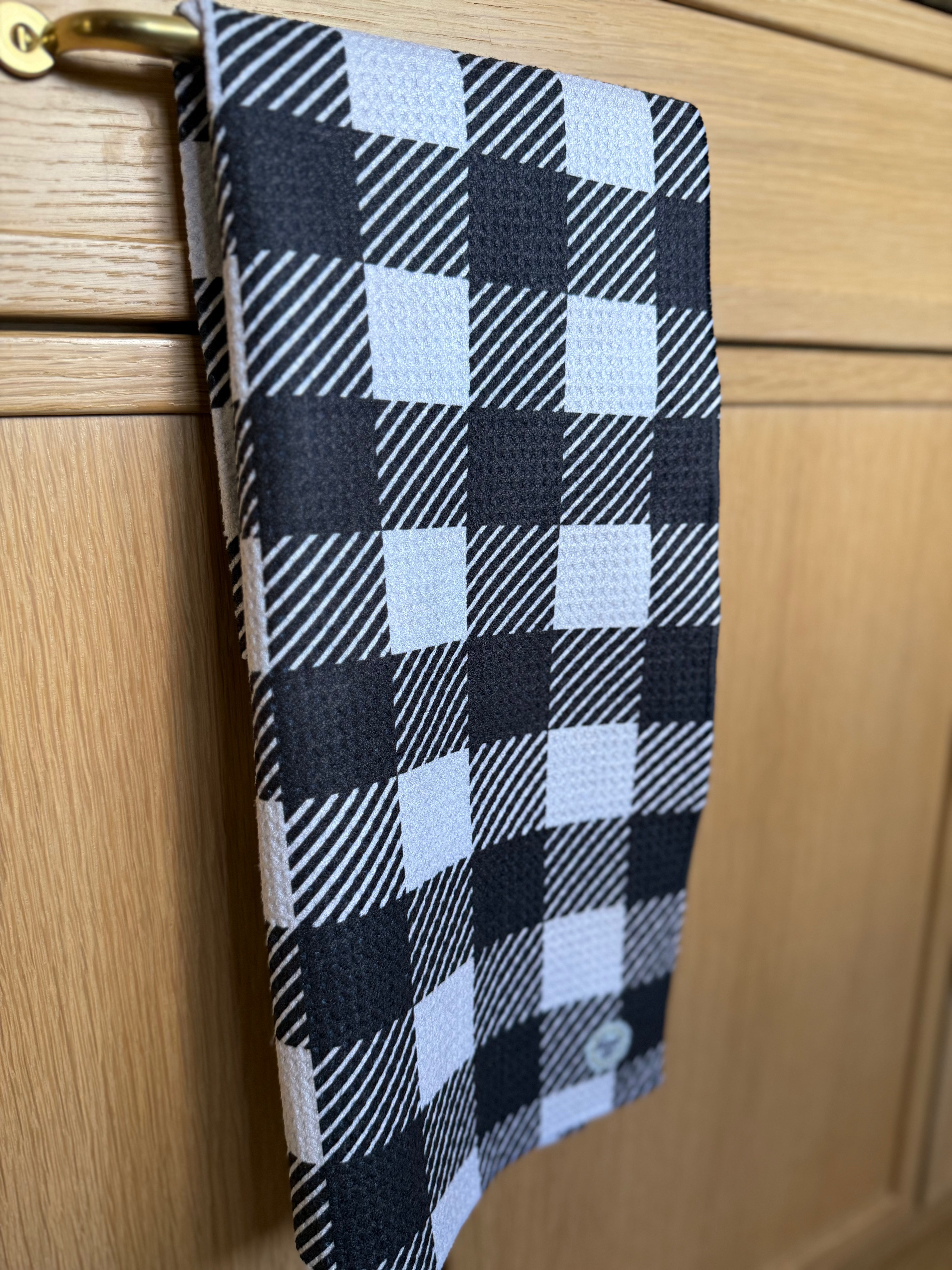 Grid and Gather Buffalo Plaid Kitchen Towel - Reversible