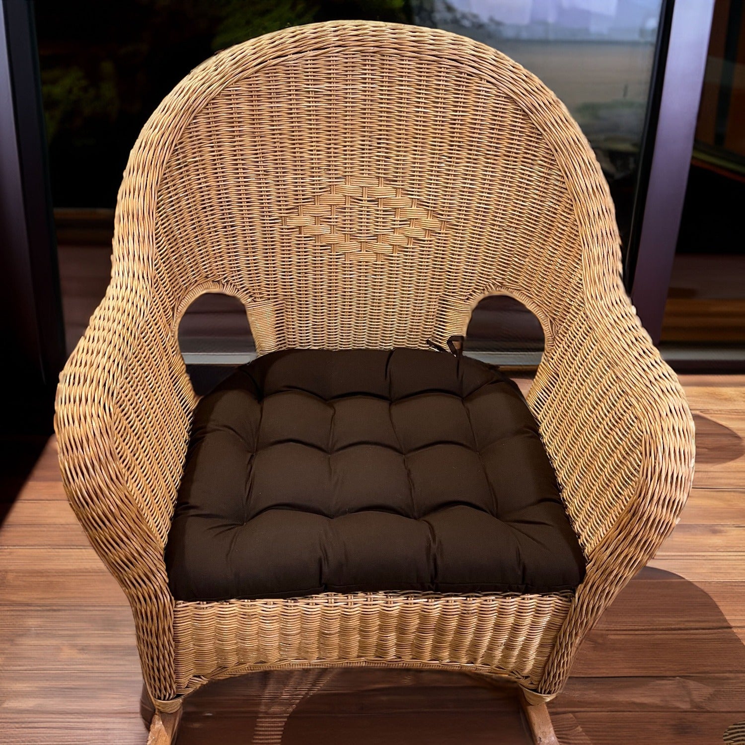 Wicker chair cheap pads