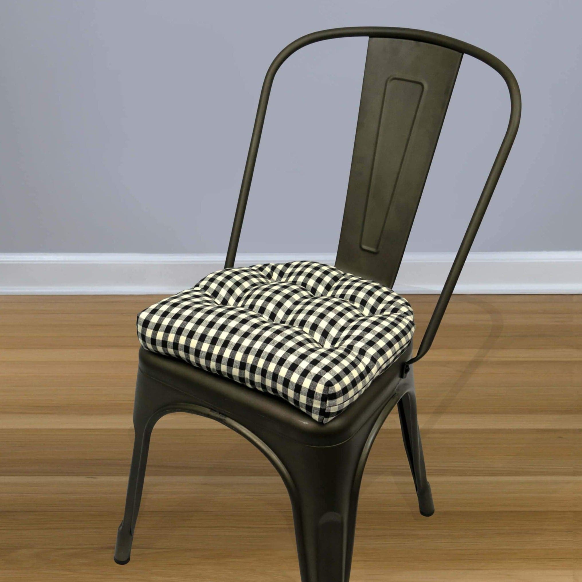 Iron chair online cushions