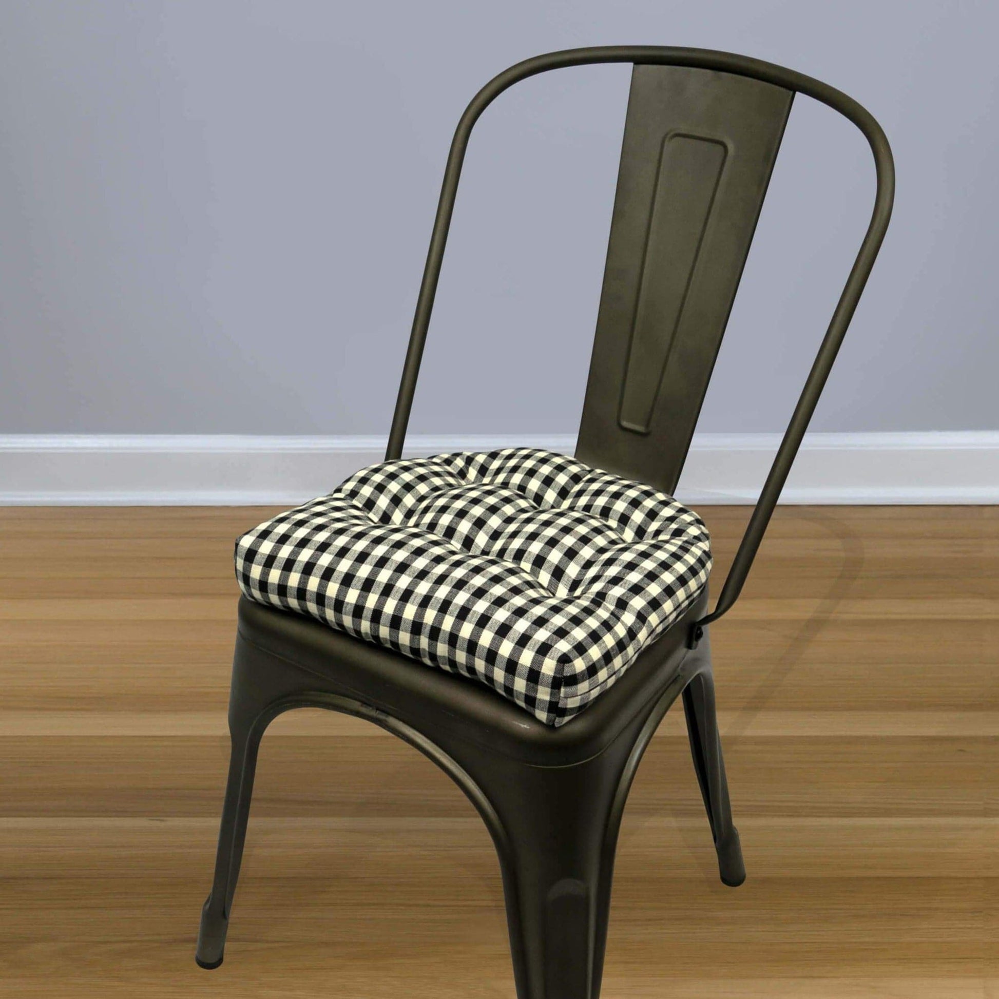 Barnett Home Decor Tolix Chair Pad, Farmhouse Check Black, Metal Chair  Cushions, 14x14 Chair Cushions, Latex Foam Fill Small Seat Cushion with  Ties