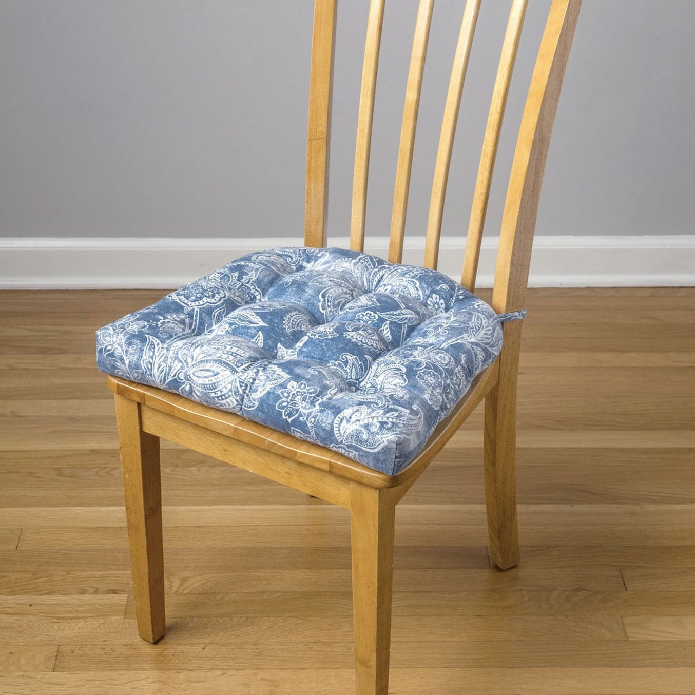 Williamsburg Blue Dining Chair Pads - Barnett Home Decor - Blue & White