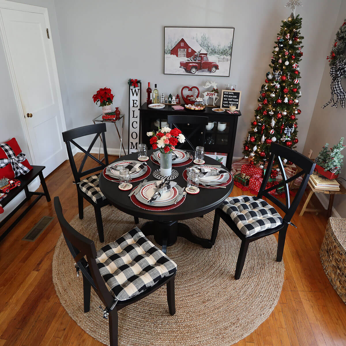 Black and white plaid chair cheap cushions