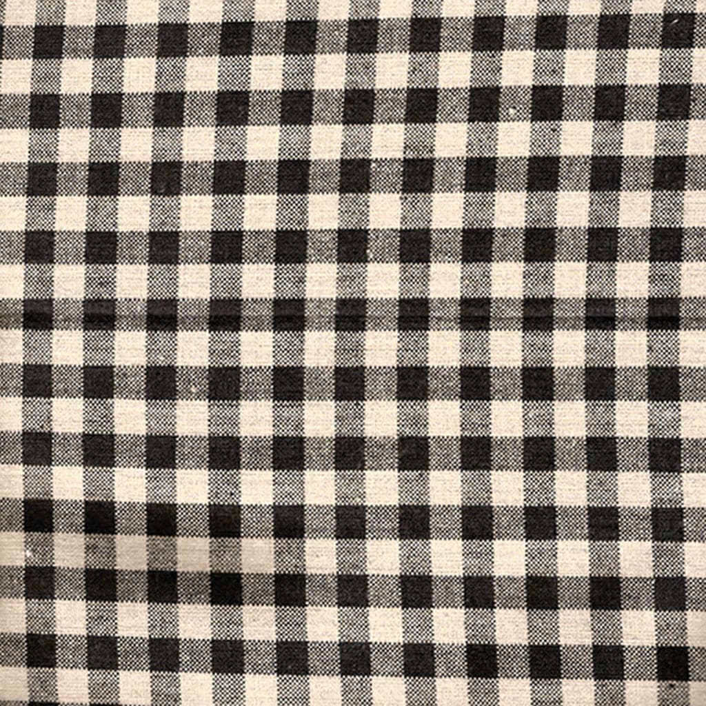 72 Farmhouse Check Black and White 01 Swatch