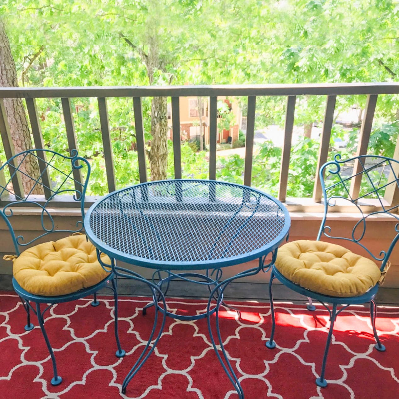 Bright Yellow Round Cushion Pads with ties